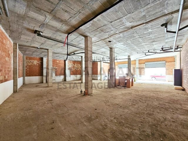 Kommersiell till salu i Torrellano, Elche / Elx - 260 000 € (Ref: 9282247)