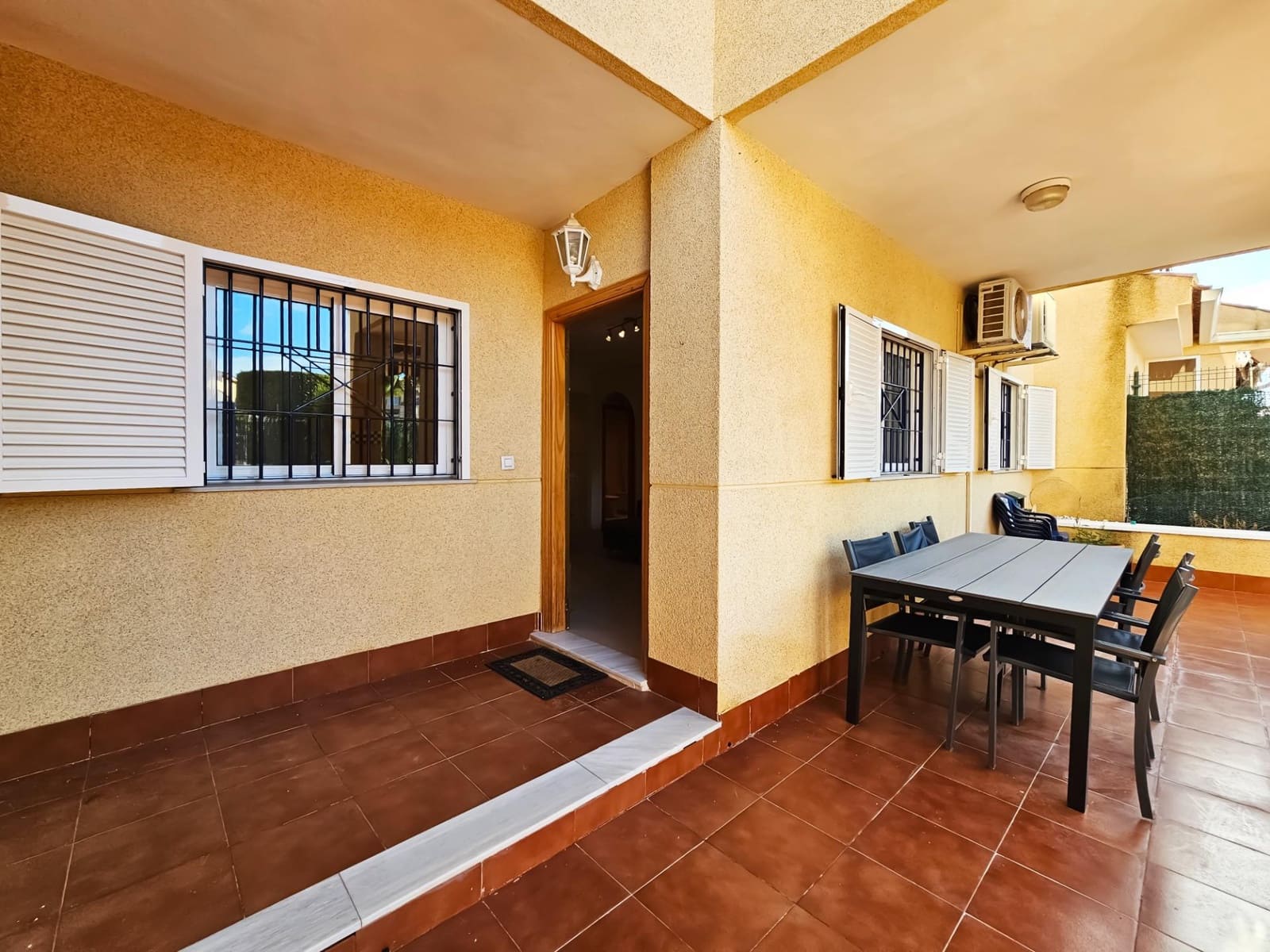 2 makuuhuone Huoneisto myytävänä paikassa Gran Alacant mukana uima-altaan 
autotalli - 235 000 € (Ref: 9282248)