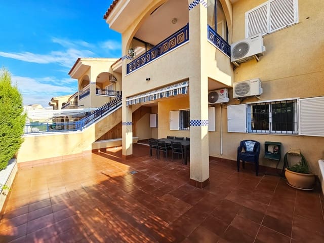 2 makuuhuone Huoneisto myytävänä paikassa Gran Alacant, Santa Pola mukana uima-altaan 
autotalli - 235 000 € (Ref: 9282248)