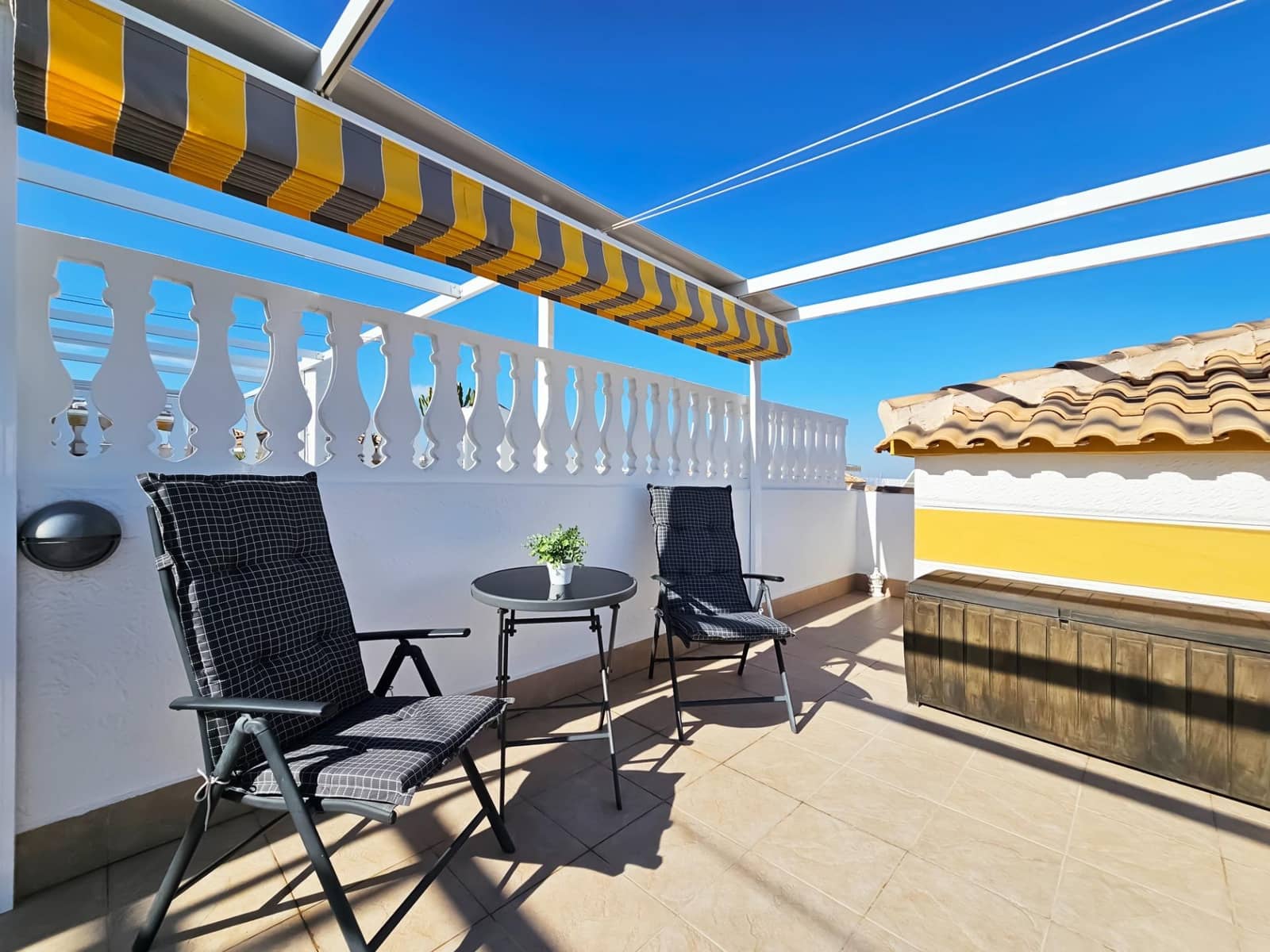 3 soverom Leilighet til salgs i Gran Alacant med svømmebasseng - € 200 000 (Ref: 9294414)