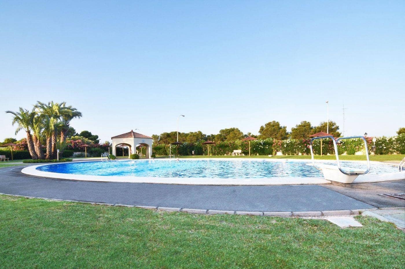 3 bedroom Apartment for sale in Gran Alacant with pool garage - € 380,000 (Ref: 9310924)