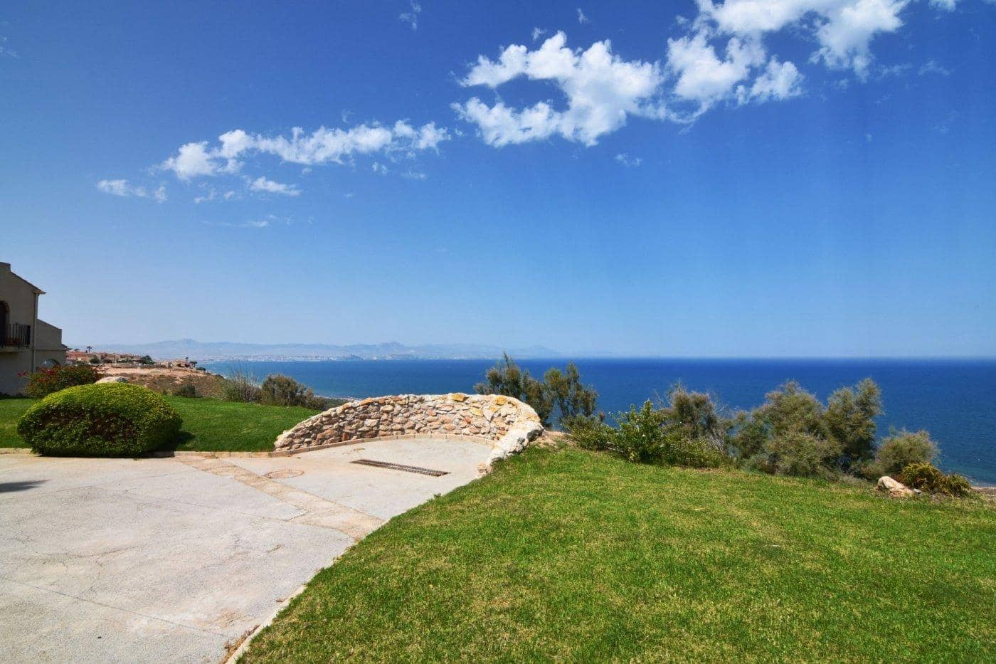 3 bedroom Apartment for sale in Gran Alacant with pool garage - € 380,000 (Ref: 9310924)