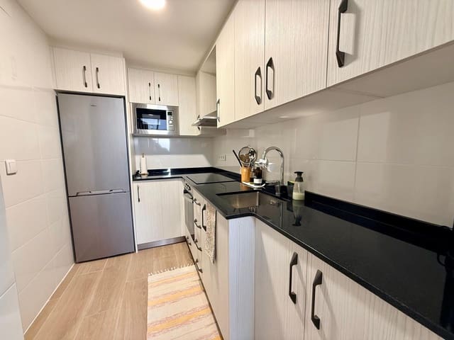 3 makuuhuone Bungalow vuokrattavana paikassa Gran Alacant, Santa Pola mukana uima-altaan - 1 300 € (Ref: 9335004)