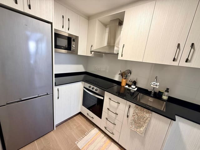 3 makuuhuone Bungalow vuokrattavana paikassa Gran Alacant, Santa Pola mukana uima-altaan - 1 300 € (Ref: 9335004)