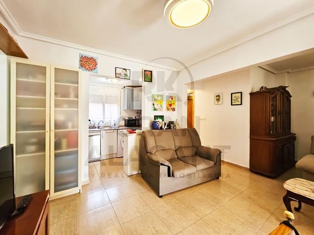 3 soverom Hus til salgs i Gran Alacant, Santa Pola med svømmebasseng - € 179 000 (Ref: 9344801)