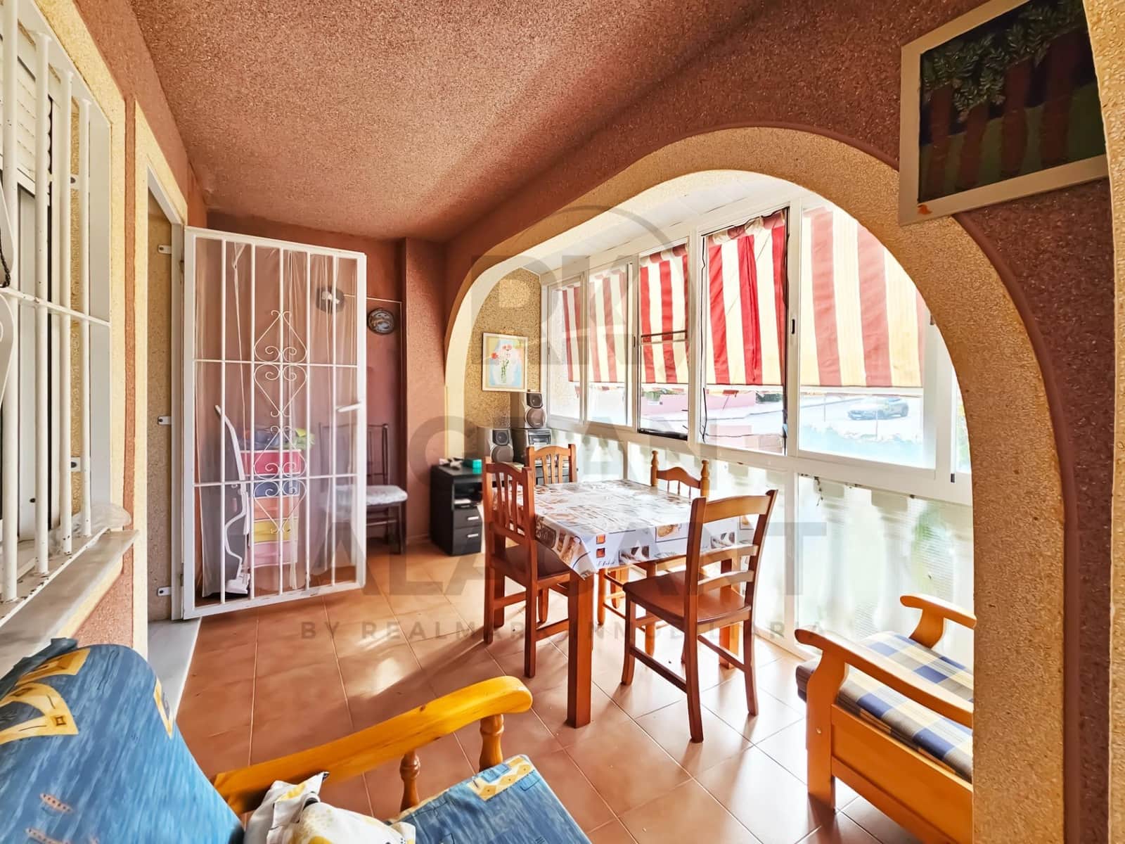 3 soverom Hus til salgs i Gran Alacant med svømmebasseng - € 179 000 (Ref: 9344801)