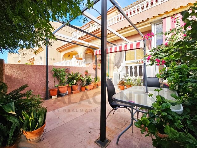 3 soverom Hus til salgs i Gran Alacant, Santa Pola med svømmebasseng - € 179 000 (Ref: 9344801)