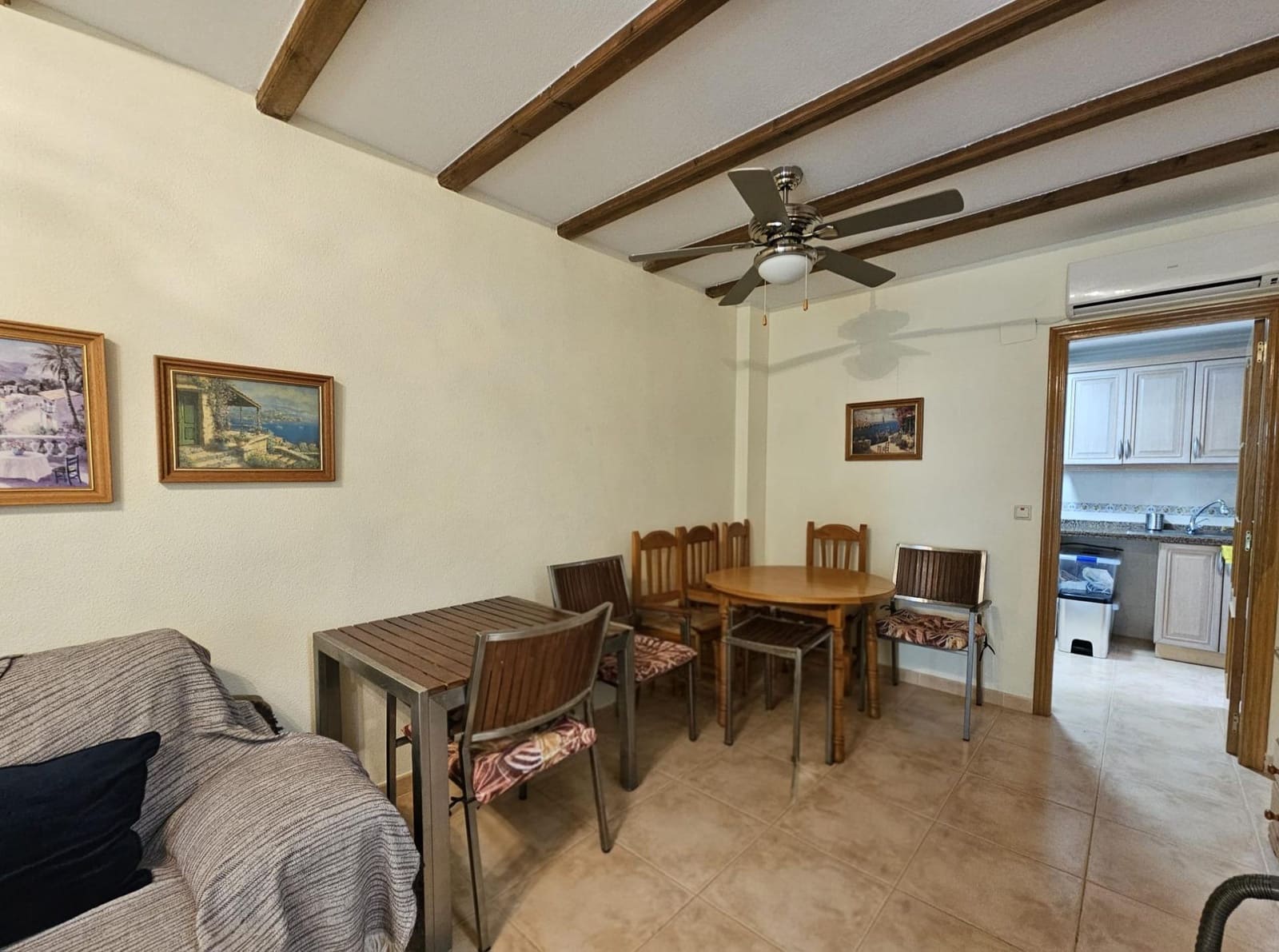 2 makuuhuone Bungalow vuokrattavana paikassa Gran Alacant mukana uima-altaan - 700 € (Ref: 9344802)