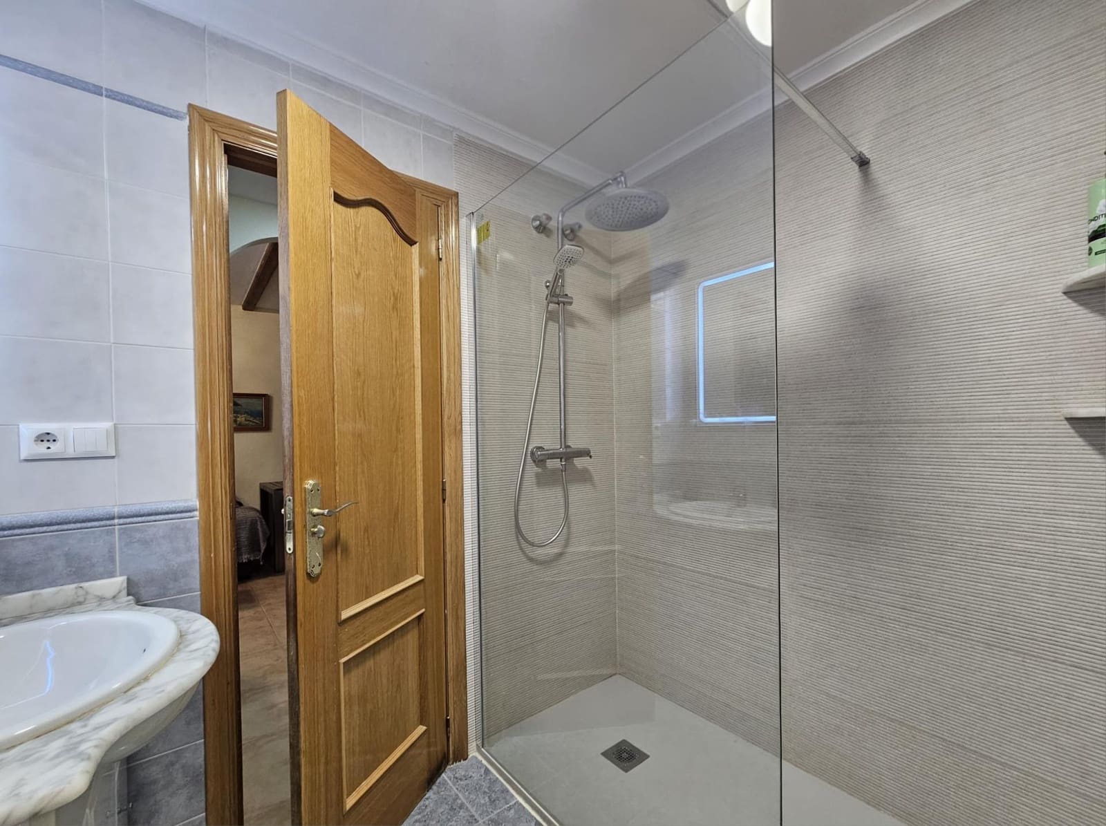 2 makuuhuone Bungalow vuokrattavana paikassa Gran Alacant mukana uima-altaan - 700 € (Ref: 9344802)