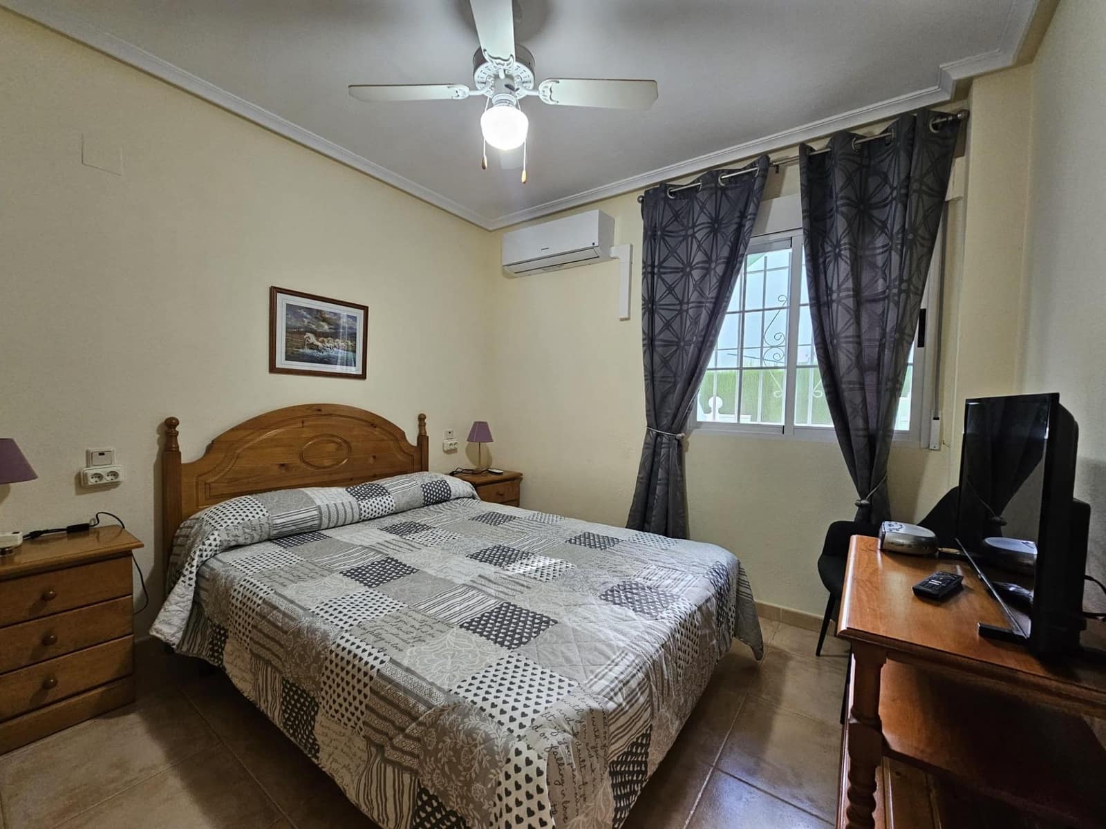 2 makuuhuone Bungalow vuokrattavana paikassa Gran Alacant mukana uima-altaan - 700 € (Ref: 9344802)