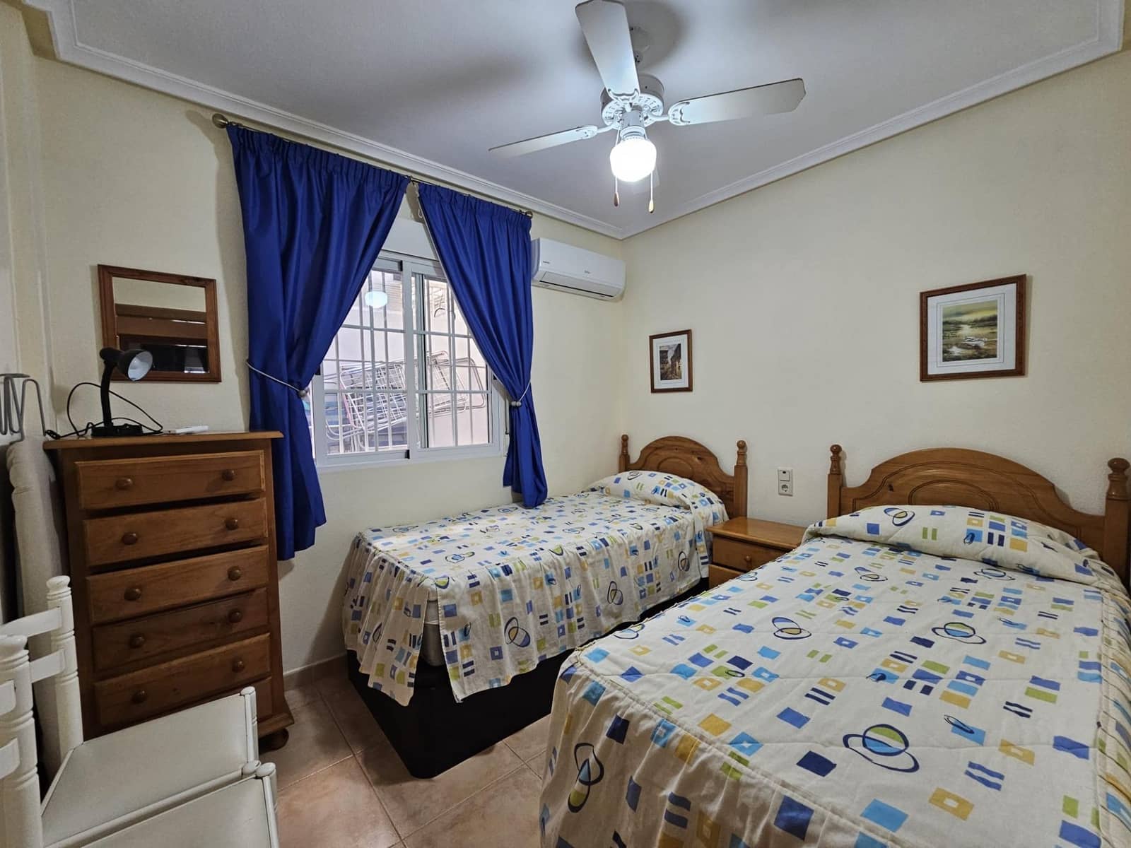 2 makuuhuone Bungalow vuokrattavana paikassa Gran Alacant mukana uima-altaan - 700 € (Ref: 9344802)