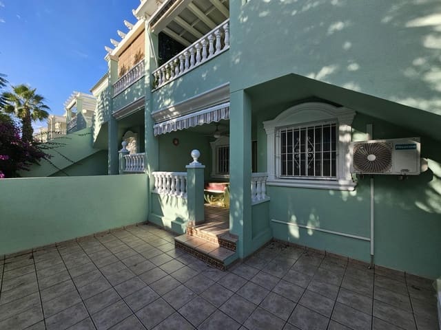 2 makuuhuone Bungalow vuokrattavana paikassa Gran Alacant, Santa Pola mukana uima-altaan - 700 € (Ref: 9344802)