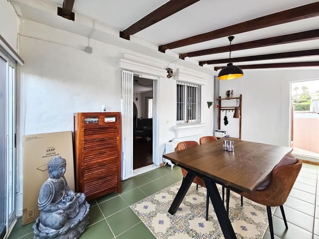 Bungalow de 3 habitaciones en Monte y Mar, Santa Pola en venta con piscina garaje - 269.000 € (Ref: 9374145)