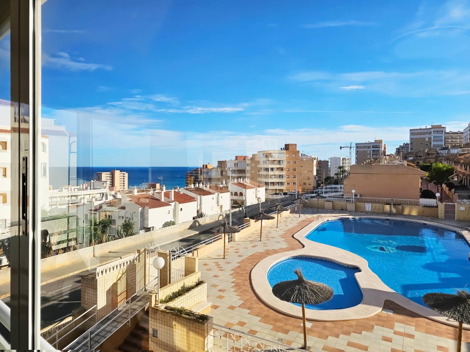 2 quarto Apartamento para venda em Arenales del Sol com piscina garagem - 272 900 € (Ref: 9382982)