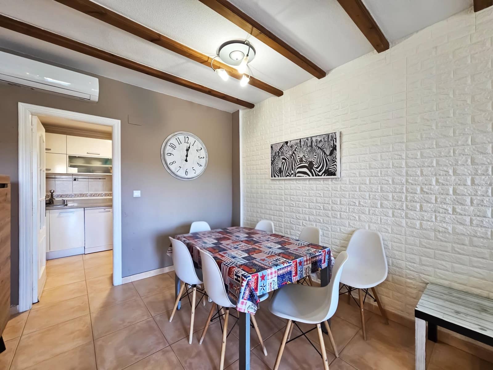 2 soverom Leilighet til salgs i Gran Alacant med svømmebasseng garasje - € 194 000 (Ref: 9382983)