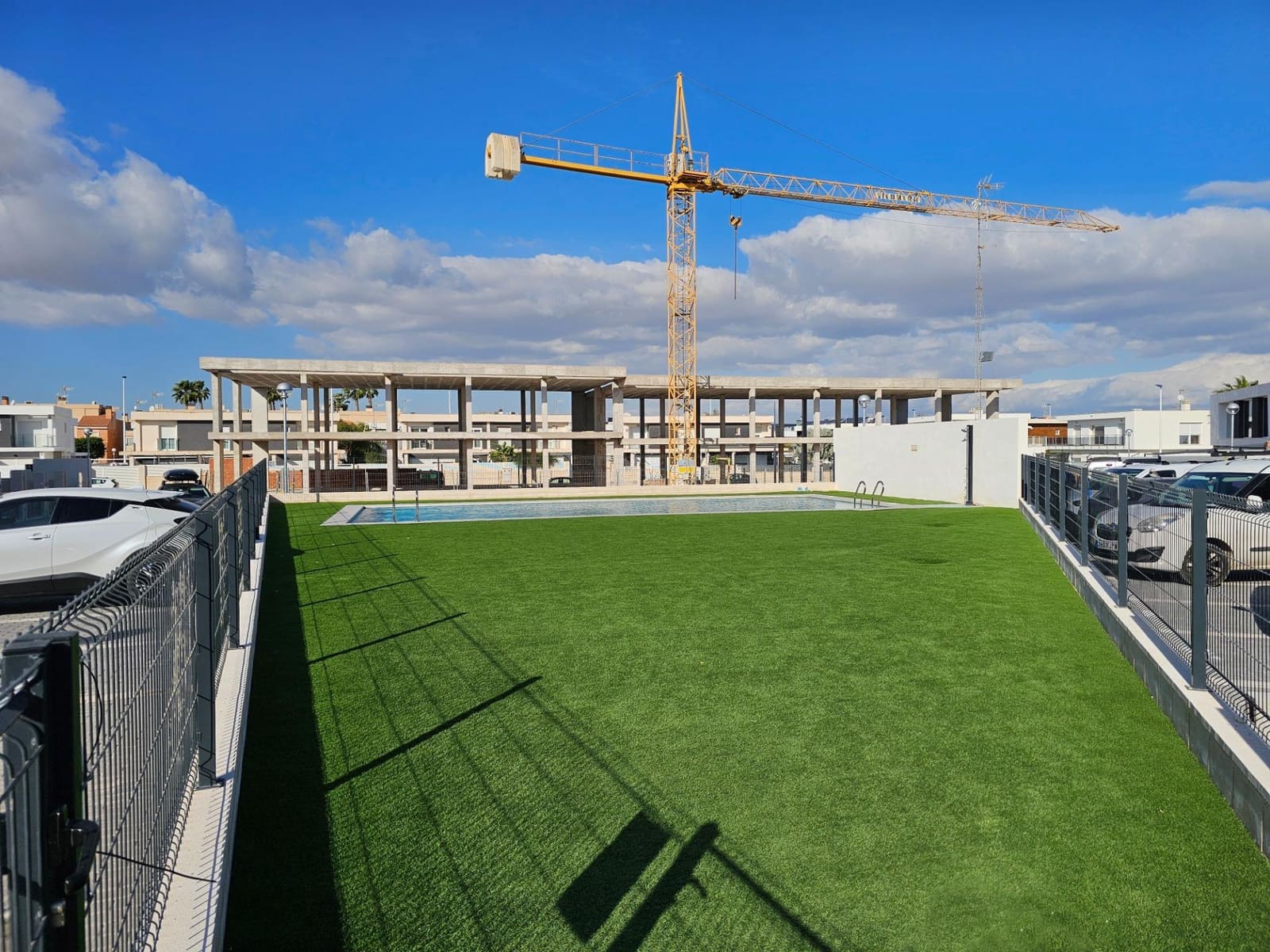 2 soverom Leilighet til salgs i Gran Alacant med svømmebasseng - € 329 000 (Ref: 9415986)