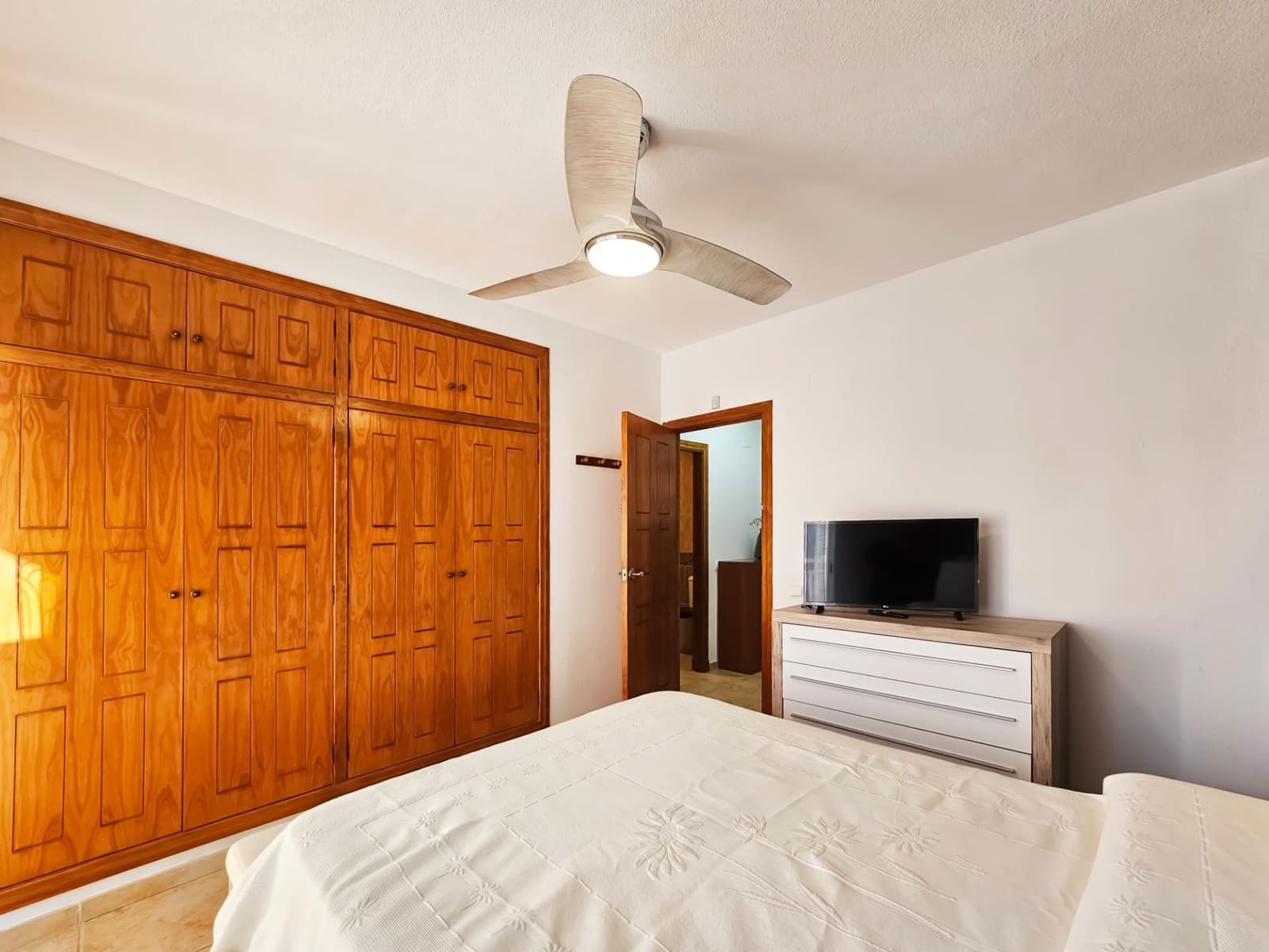 2 soveværelse Lejlighed til salg i Gran Alacant med garage - € 340.000 (Ref: 9419803)