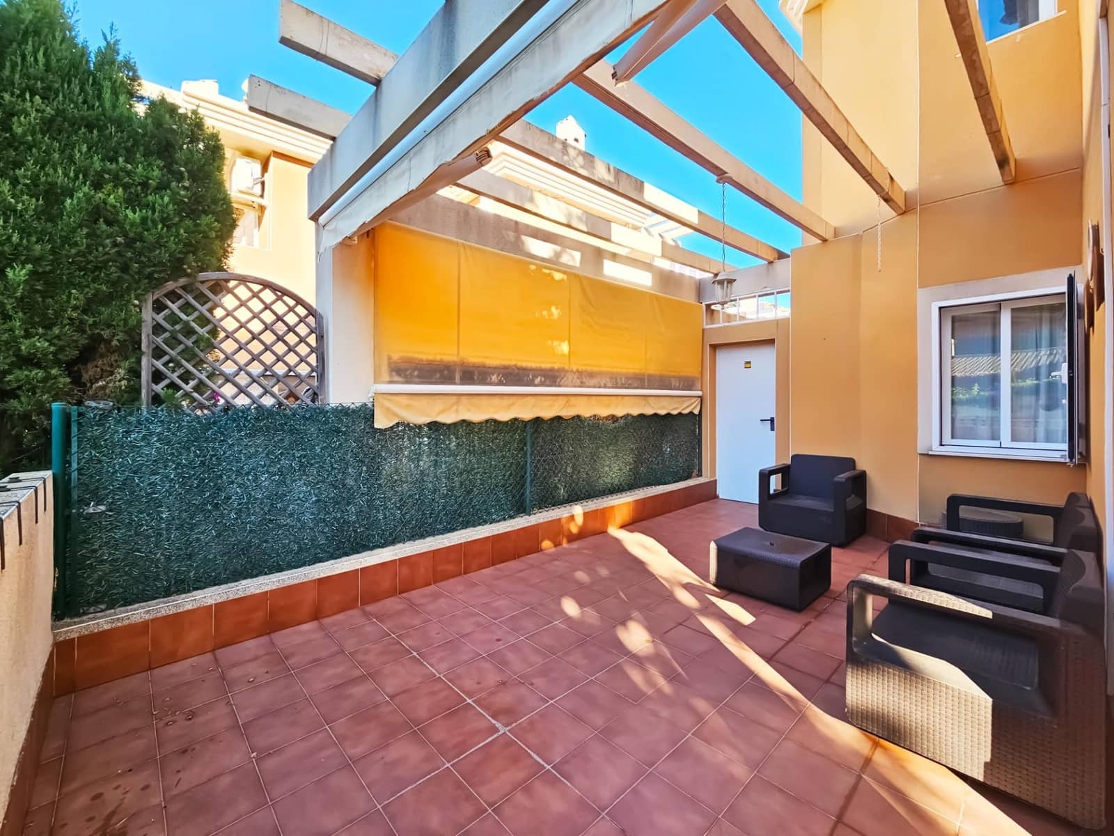 2 soveværelse Lejlighed til salg i Gran Alacant med garage - € 340.000 (Ref: 9419803)