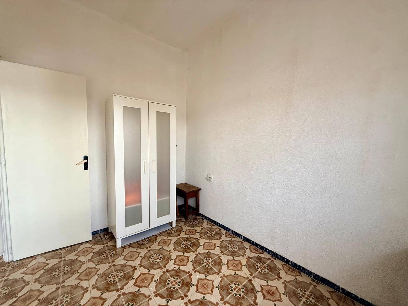 3 bedroom Apartment for sale in Santa Pola - € 139,000 (Ref: 9437142)