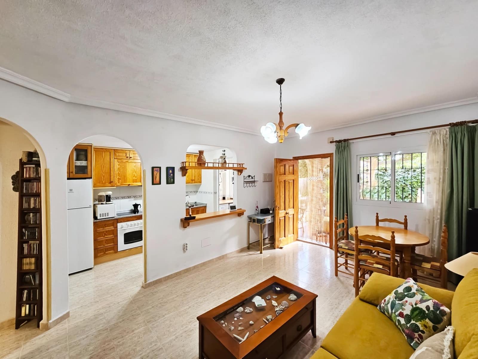 2 soveværelse Lejlighed til salg i Gran Alacant - € 269.000 (Ref: 9451010)