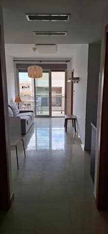 Apartamento de 2 habitaciones en Guardamar del Segura en venta - 195.000 € (Ref: 9451011)