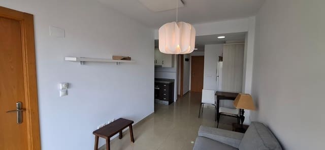 Apartamento de 2 habitaciones en Guardamar del Segura en venta - 195.000 € (Ref: 9451011)