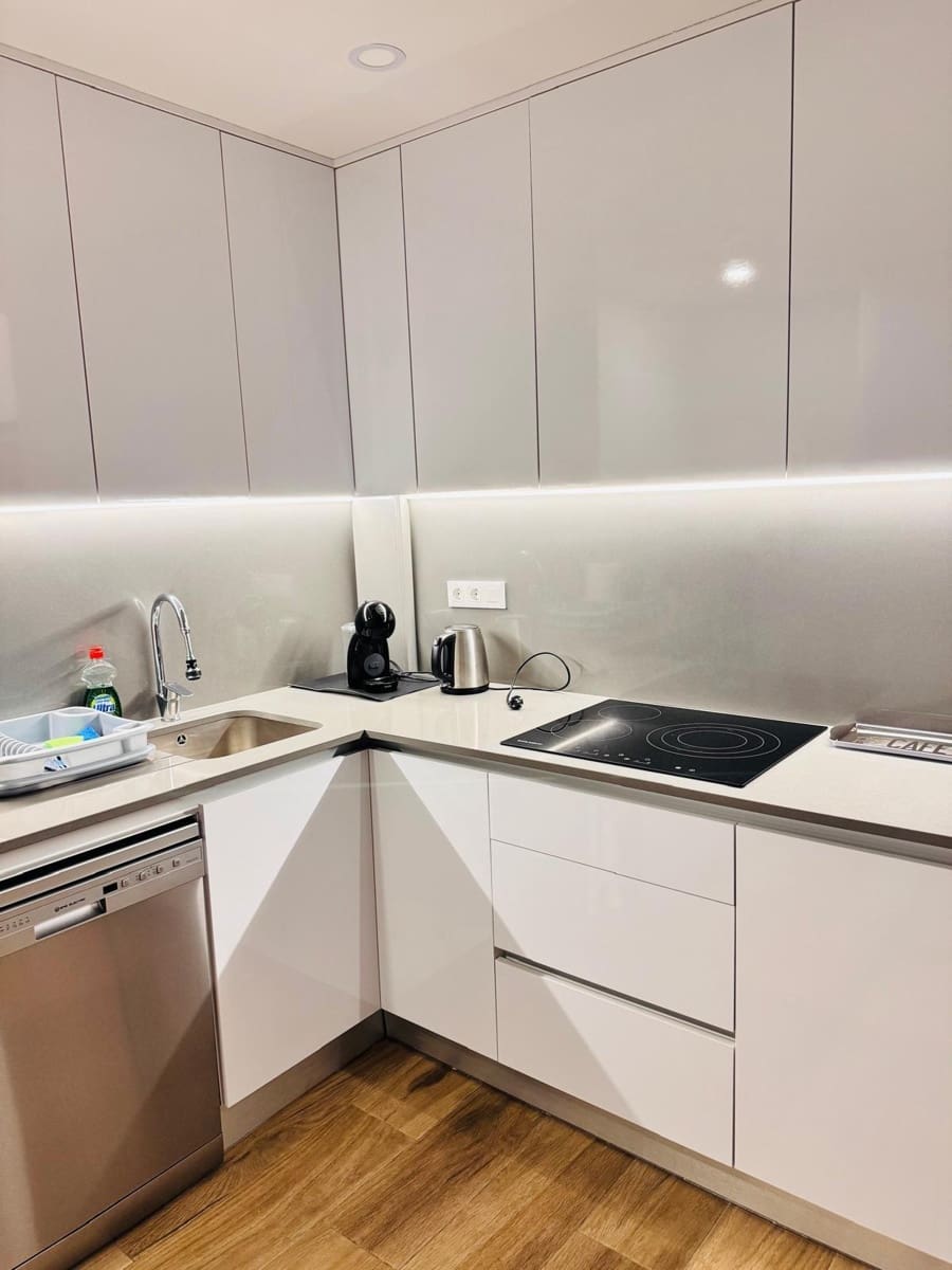 2 sypialnia Apartament na sprzedaż w Arenales del Sol z basenem - 310 000 € (Ref: 9472991)