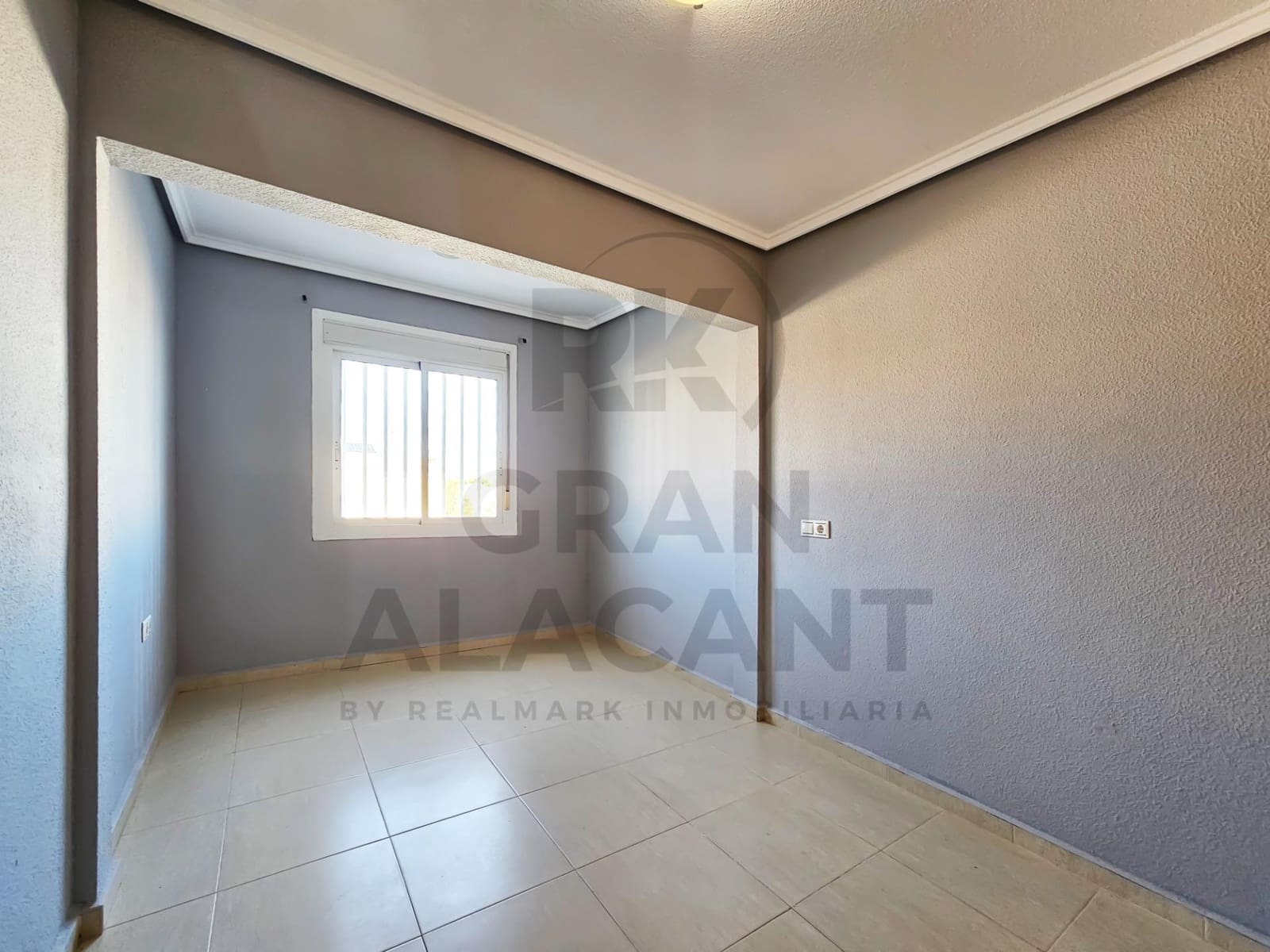 3 camera da letto Bungalow in vendita in Gran Alacant con piscina - 268.000 € (Rif: 9518938)