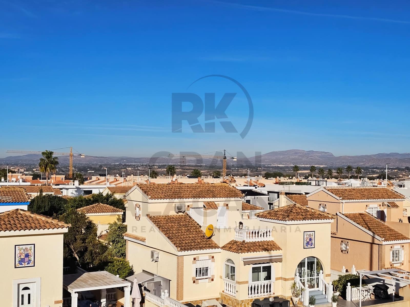 3 camera da letto Bungalow in vendita in Gran Alacant con piscina - 268.000 € (Rif: 9518938)