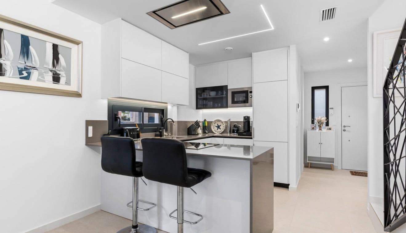 4 quarto Moradia para venda em Guardamar del Segura - 507 000 € (Ref: 9536841)