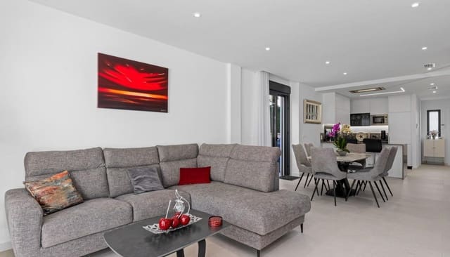 4 quarto Moradia para venda em Guardamar del Segura - 507 000 € (Ref: 9536841)