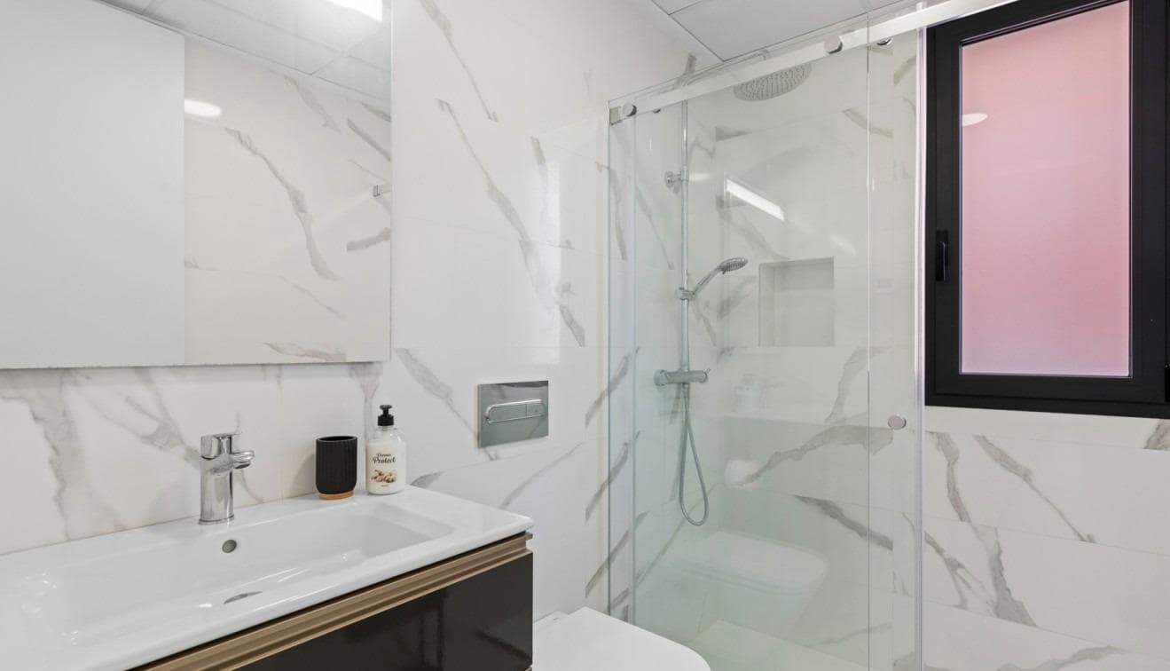 4 quarto Moradia para venda em Guardamar del Segura - 507 000 € (Ref: 9536841)