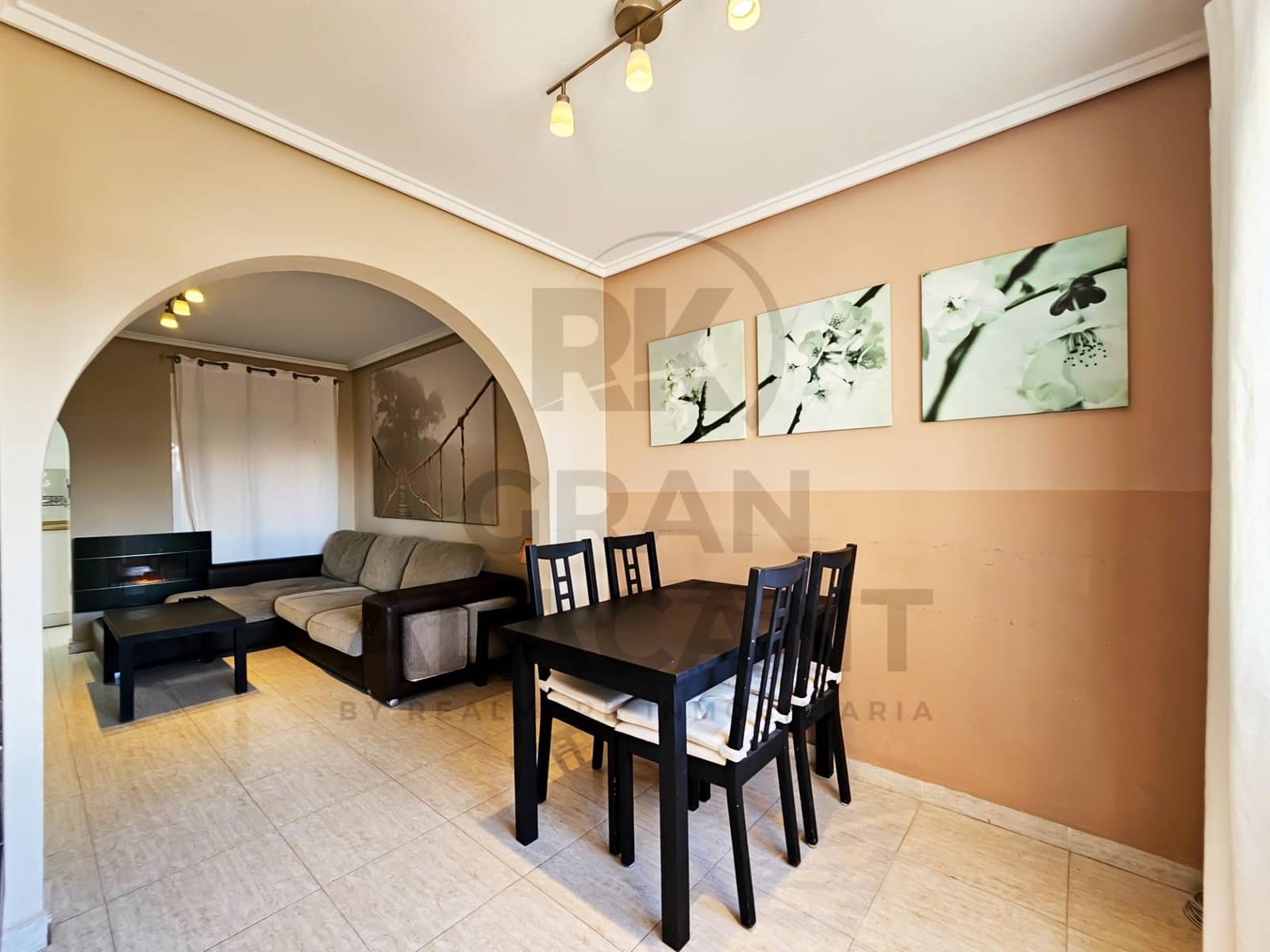 3 quarto Bungalow para venda em Gran Alacant com piscina garagem - 249 000 € (Ref: 9548275)