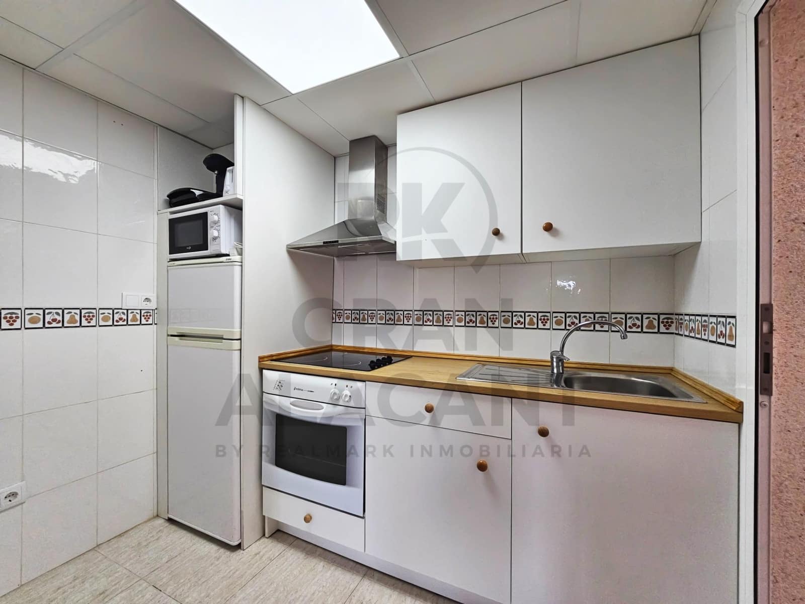 3 quarto Bungalow para venda em Gran Alacant com piscina garagem - 249 000 € (Ref: 9548275)