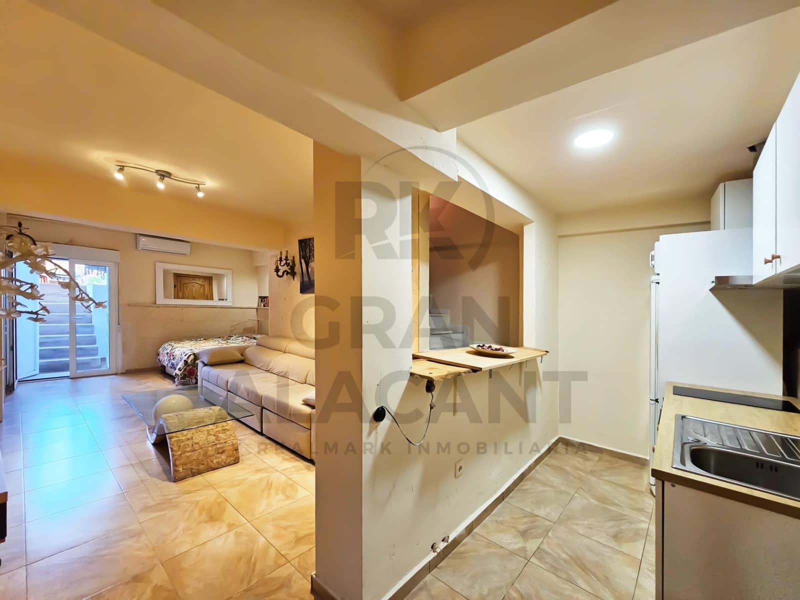 3 quarto Bungalow para venda em Gran Alacant com piscina garagem - 249 000 € (Ref: 9548275)