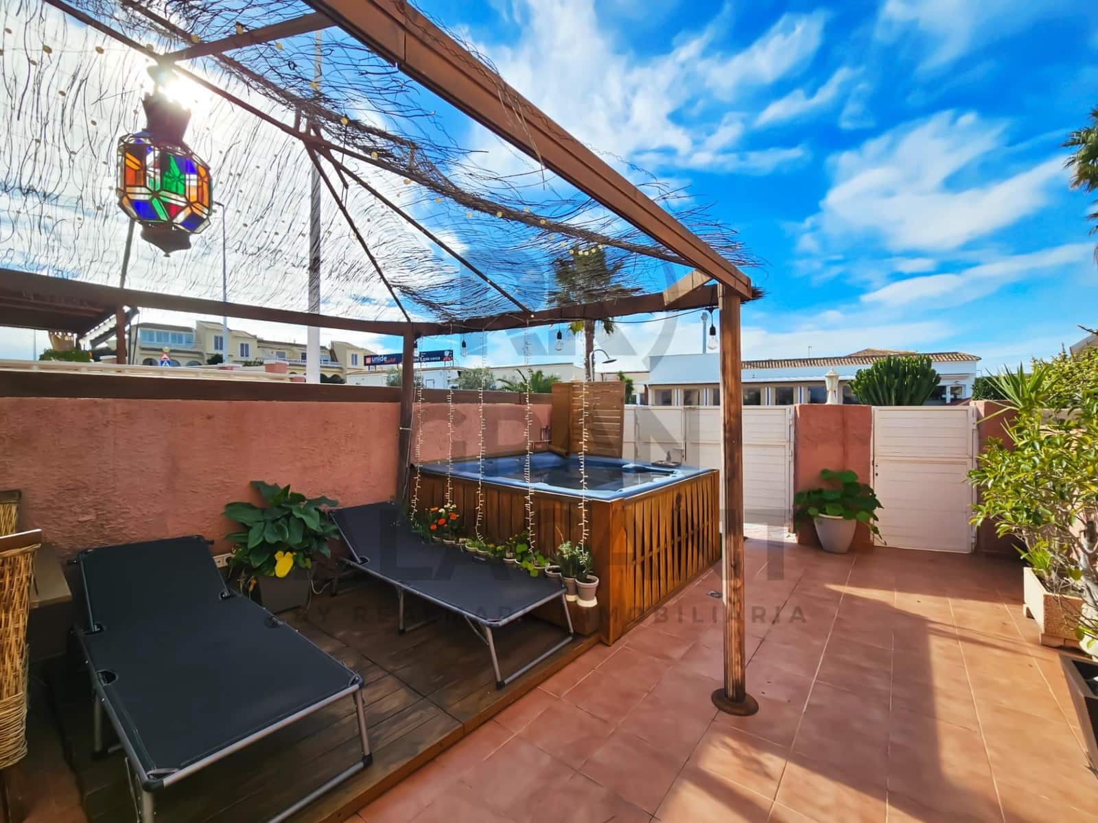 3 quarto Bungalow para venda em Gran Alacant com piscina garagem - 249 000 € (Ref: 9548275)