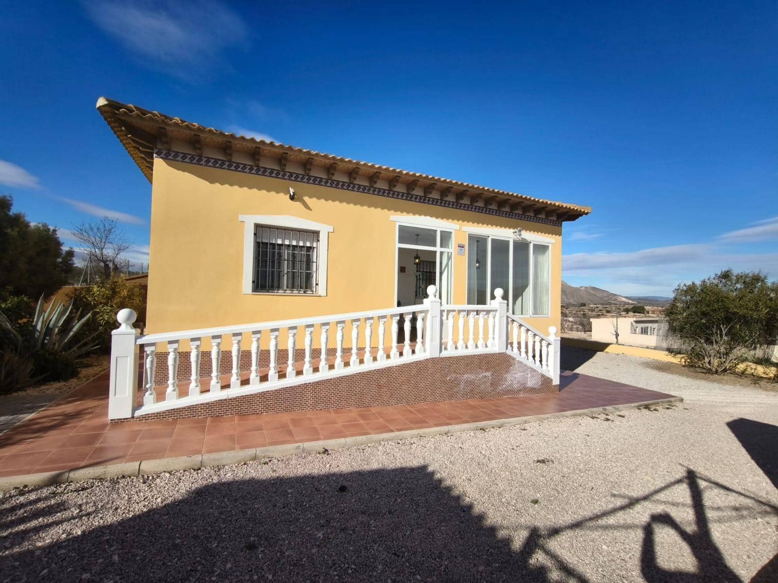 3 Zimmer Villa zu verkaufen in Hondon de los Frailes mit Pool Garage - 285.000 € (Ref: 9586558)