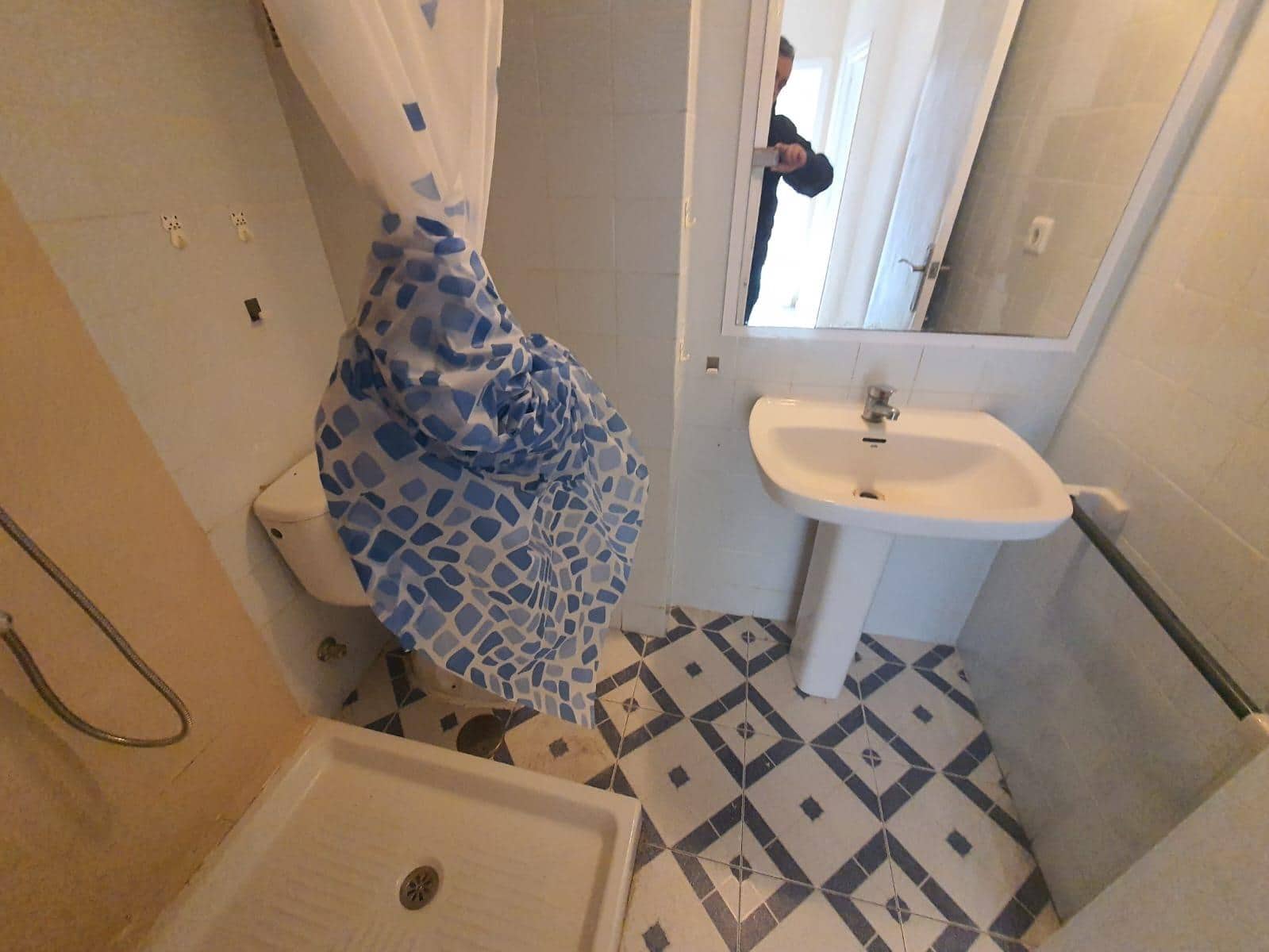 3 Zimmer Wohnung zu verkaufen in Alicante / Alacant Stadt - 125.000 € (Ref: 9596195)