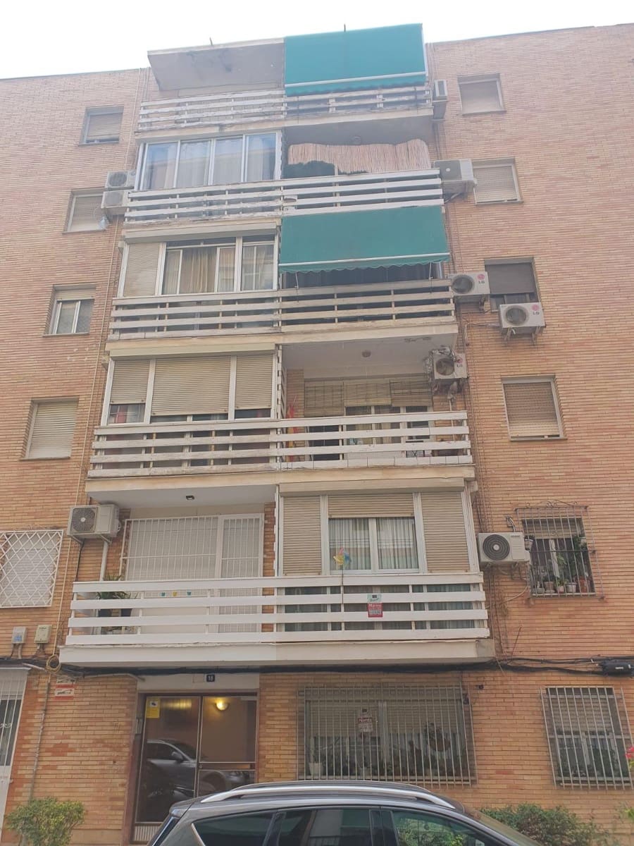 3 Zimmer Wohnung zu verkaufen in Alicante / Alacant Stadt - 125.000 € (Ref: 9596195)