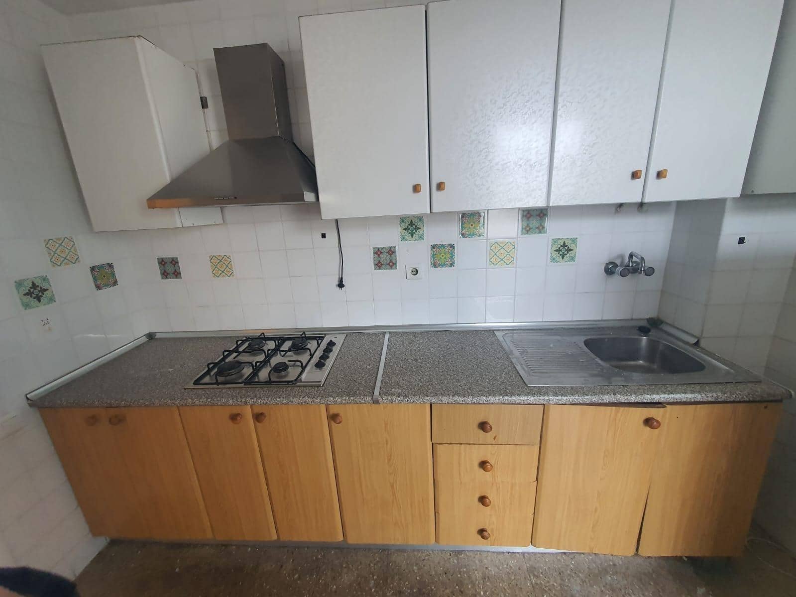 3 Zimmer Wohnung zu verkaufen in Alicante / Alacant Stadt - 125.000 € (Ref: 9596195)