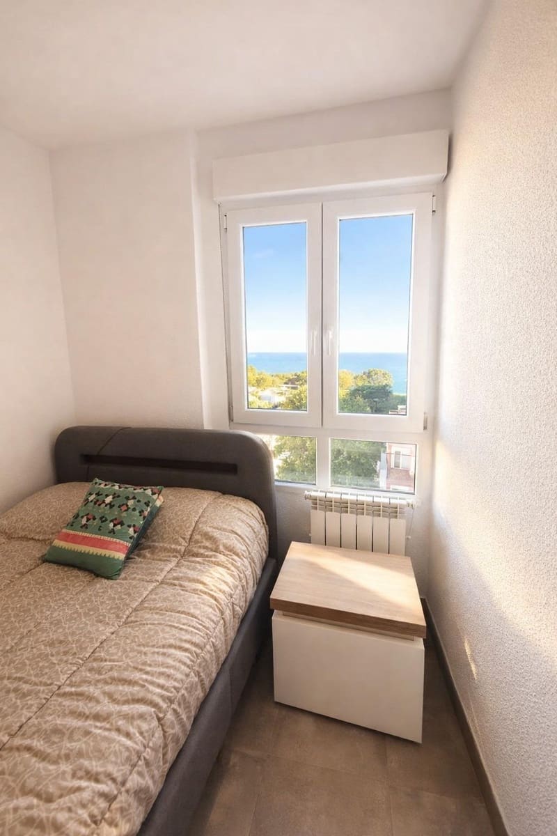 3 makuuhuone Huoneisto myytävänä paikassa Gran Alacant mukana uima-altaan - 225 000 € (Ref: 9599587)