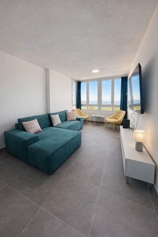 3 makuuhuone Huoneisto myytävänä paikassa Gran Alacant, Santa Pola mukana uima-altaan - 225 000 € (Ref: 9599587)