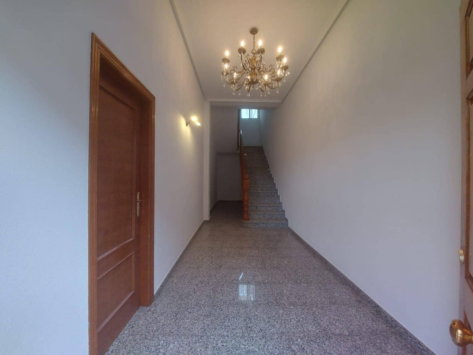 4 makuuhuone Bungalow myytävänä paikassa Cox mukana 
autotalli - 185 000 € (Ref: 9615534)