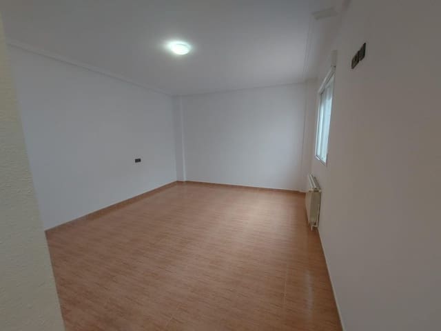 4 makuuhuone Bungalow myytävänä paikassa Cox mukana 
autotalli - 185 000 € (Ref: 9615534)