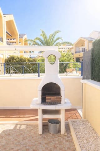 2 bedroom Bungalow for sale in Gran Alacant, Santa Pola with pool - € 229,000 (Ref: 9619318)