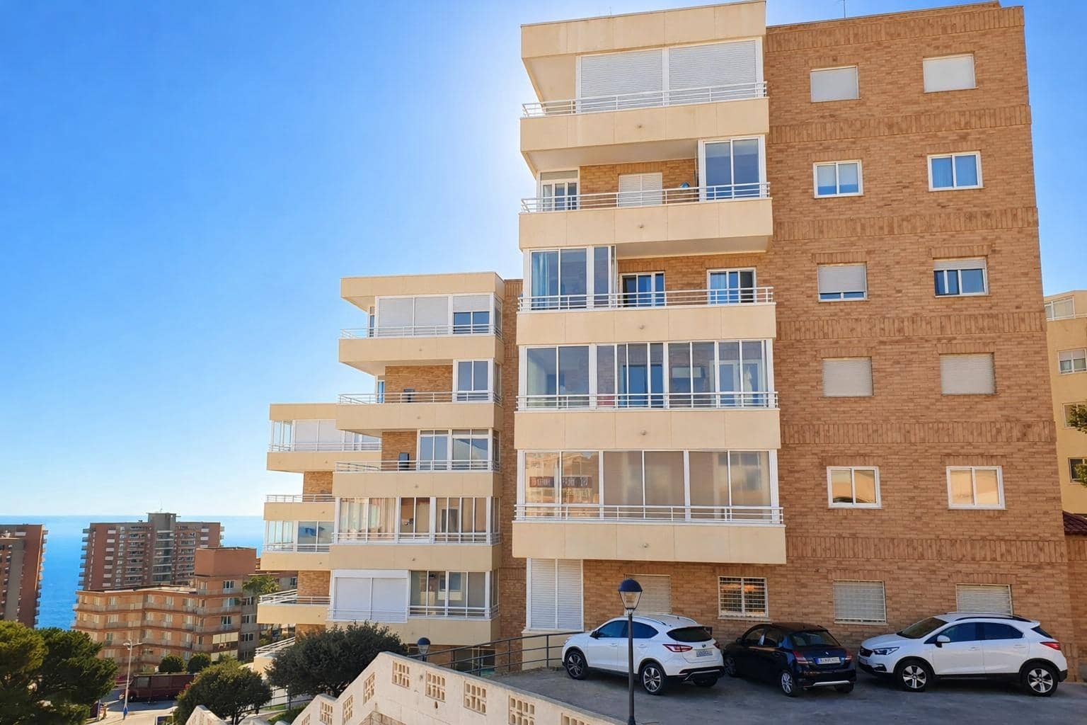 3 chambre Appartement à vendre à Arenales del Sol - 288 000 € (Ref: 9625728)