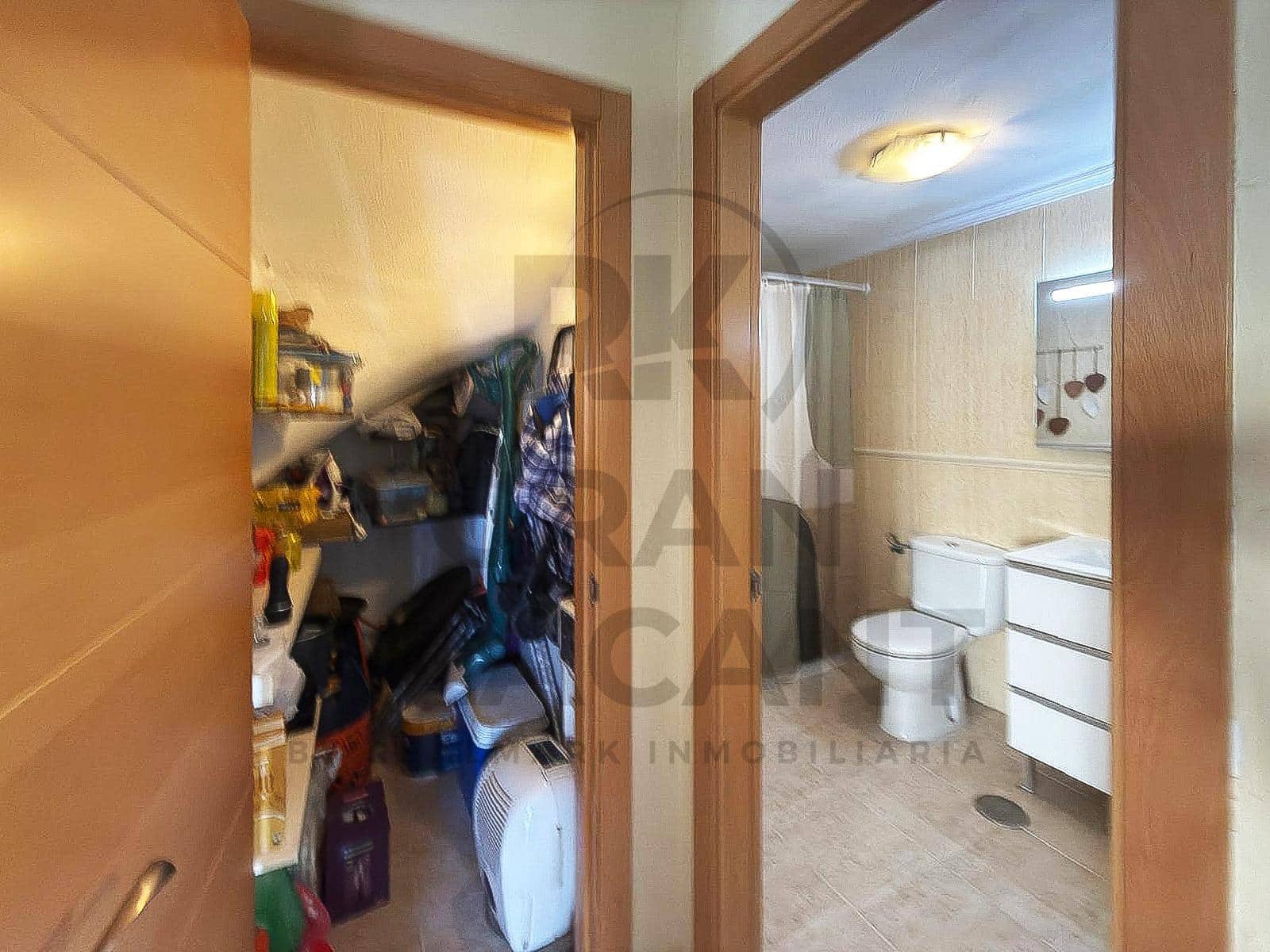 Bungalow de 3 habitaciones en Gran Alacant en venta con piscina garaje - 285.000 € (Ref: 9627599)