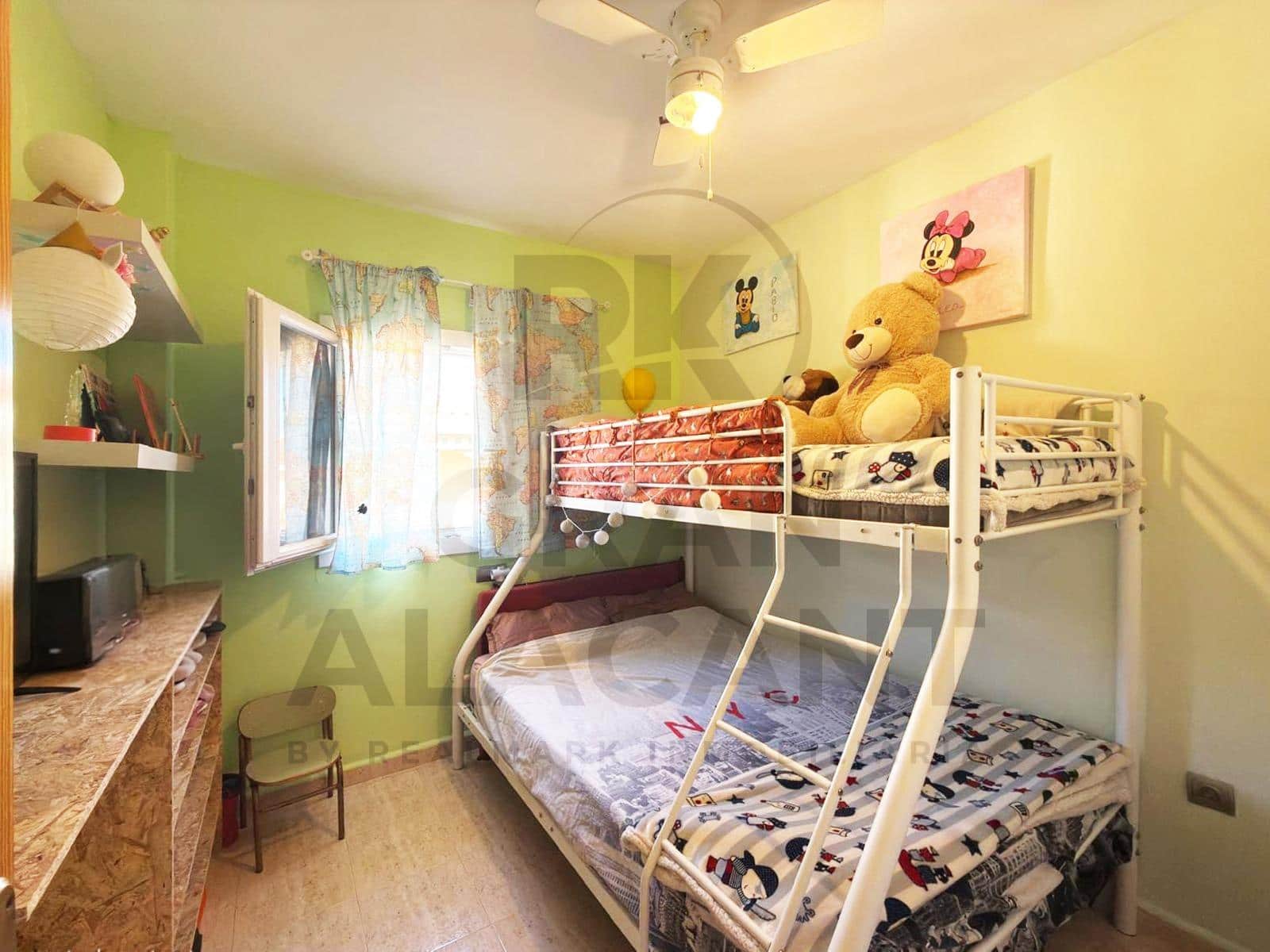 Bungalow de 3 habitaciones en Gran Alacant en venta con piscina garaje - 285.000 € (Ref: 9627599)