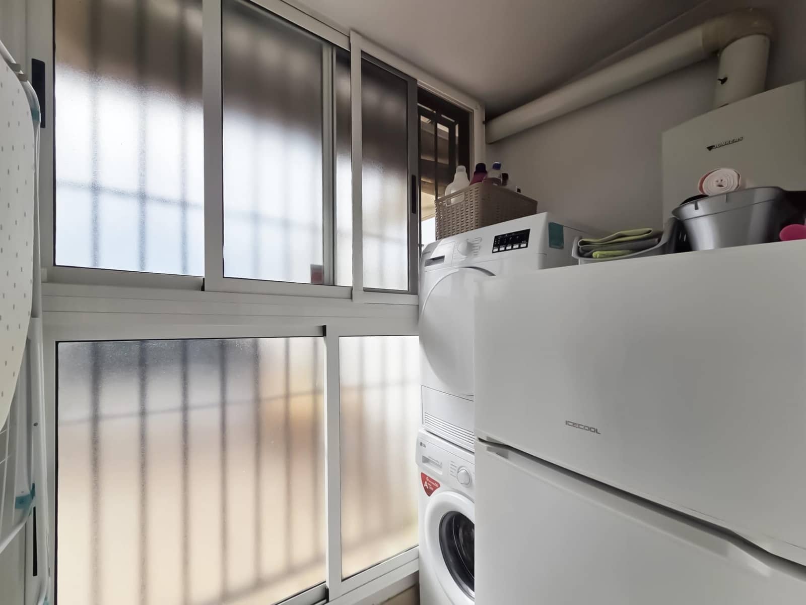 Bungalow de 3 habitaciones en Gran Alacant en venta con piscina garaje - 315.000 € (Ref: 9627600)