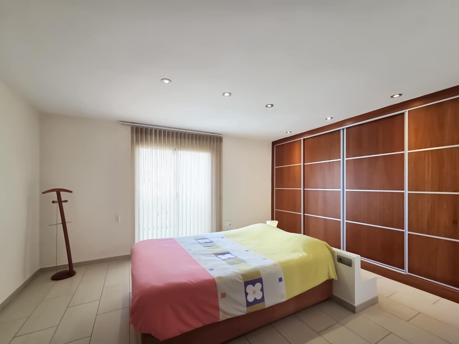 Bungalow de 3 habitaciones en Gran Alacant en venta con piscina garaje - 315.000 € (Ref: 9627600)